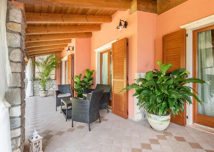Casa Francesca Relax * ليمونِ سول غاردا